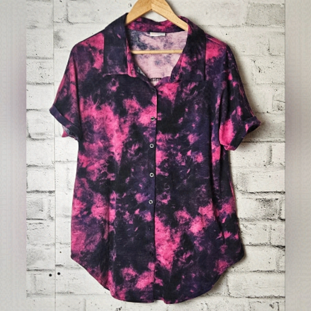 LuLaRoe Charlie Tie Dye Button Front Blouse XL Pink Purple
